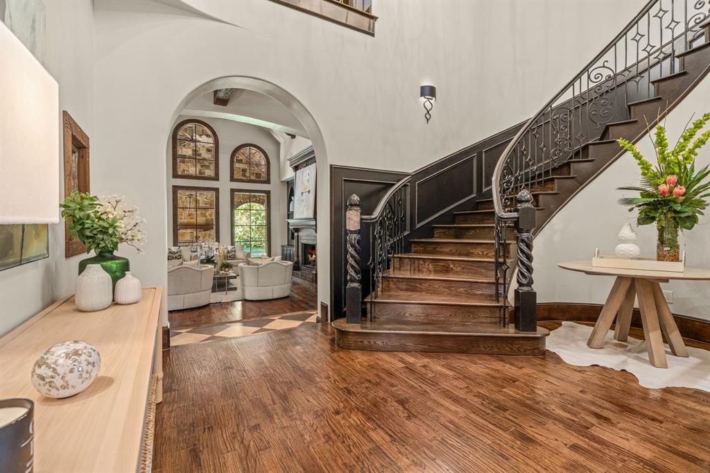 1508 Glenmeade Court