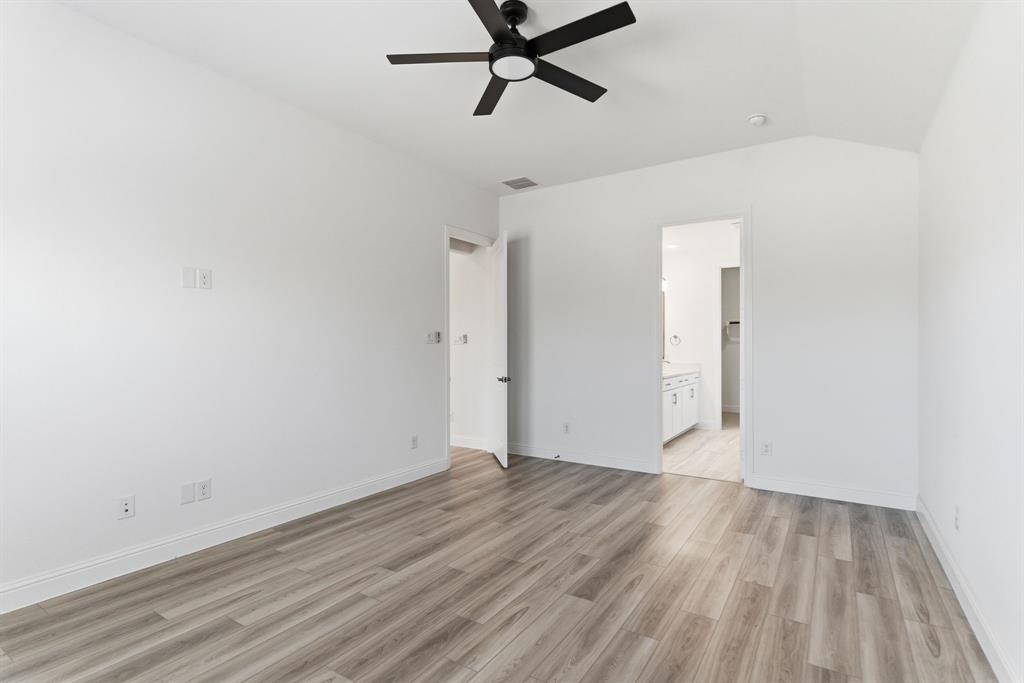 ASHFORD PARK - Residential