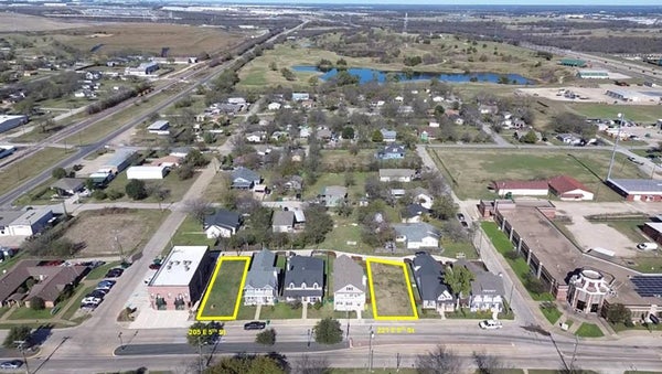 205 E 5TH ST, FERRIS, TX 75125 - Image 06a6b4db4445bbe0cf5ae34c92e8a119/3929588611