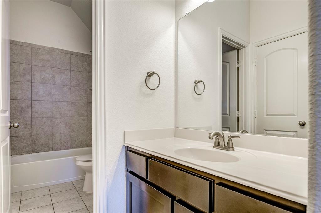 Richwoods Ph Fifteen - Residential Lease