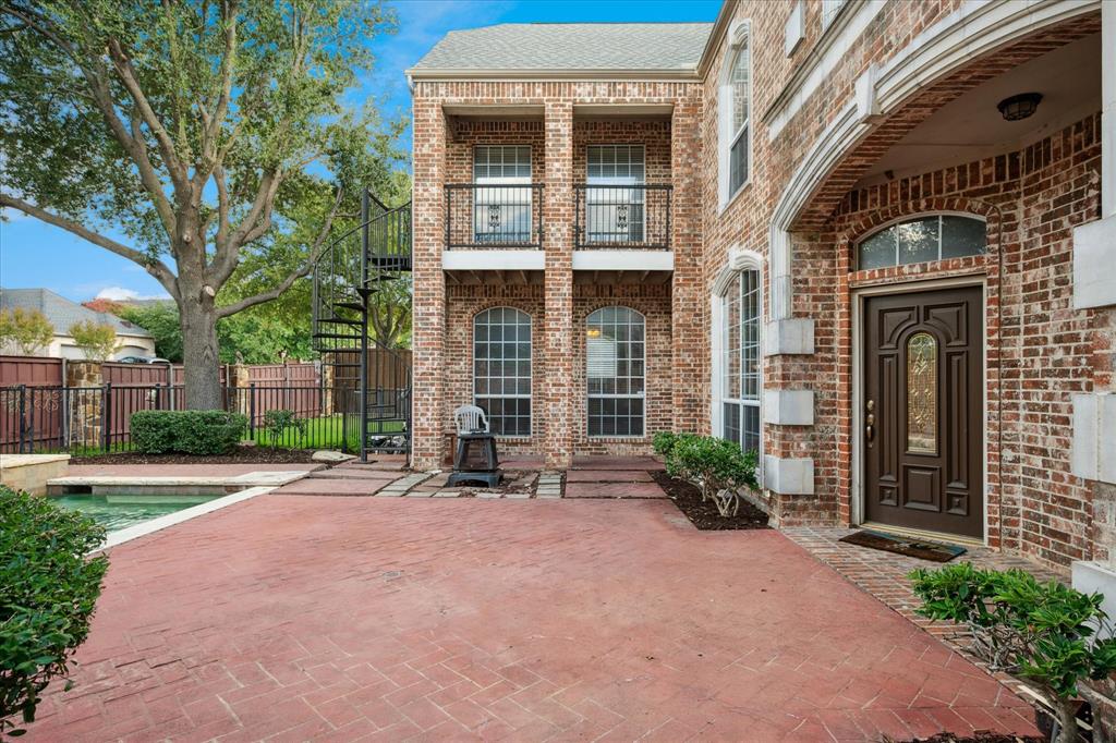 4683 Venetian Way