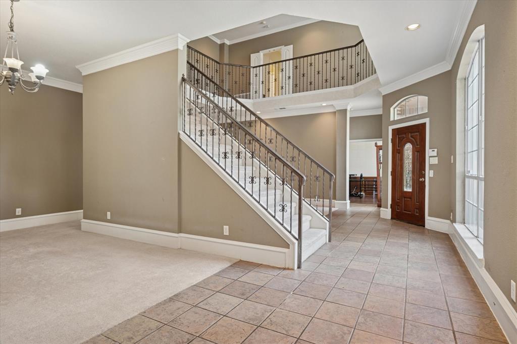 4683 Venetian Way