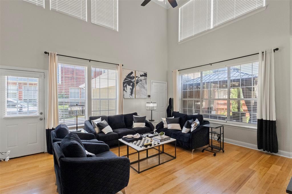 423 Southridge Way