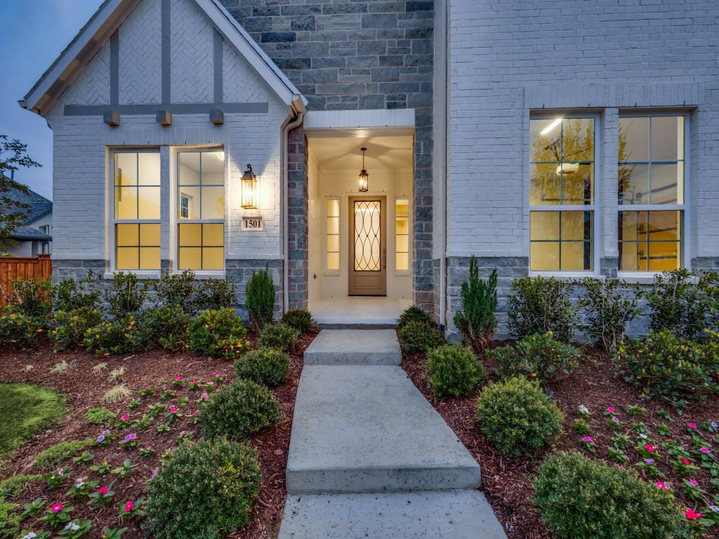 1501 Fairmont Drive