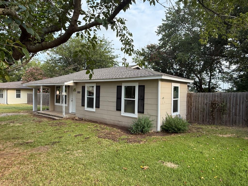 SUNSET GARDENS - Residential