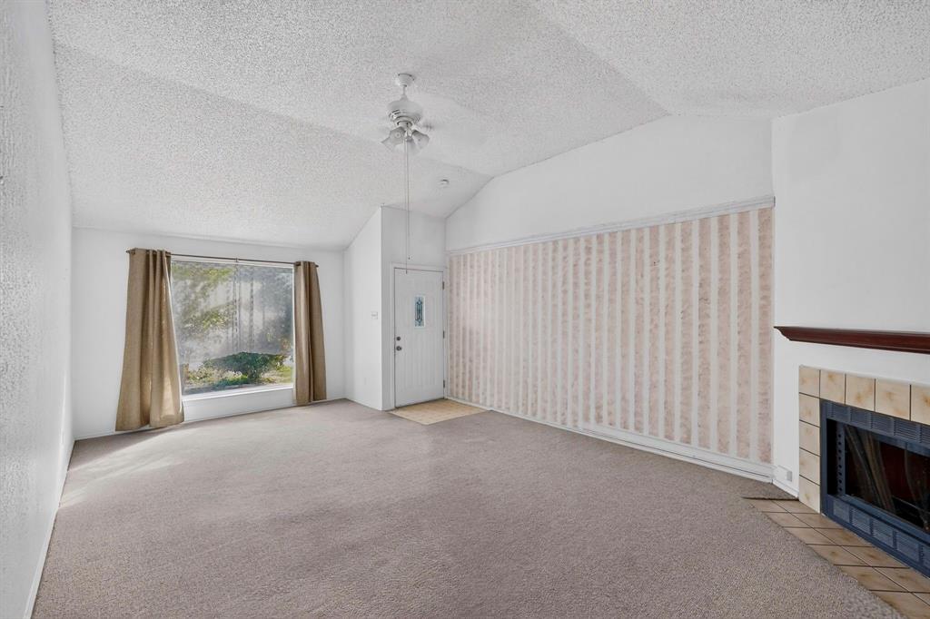 2911 Gray Oak Drive