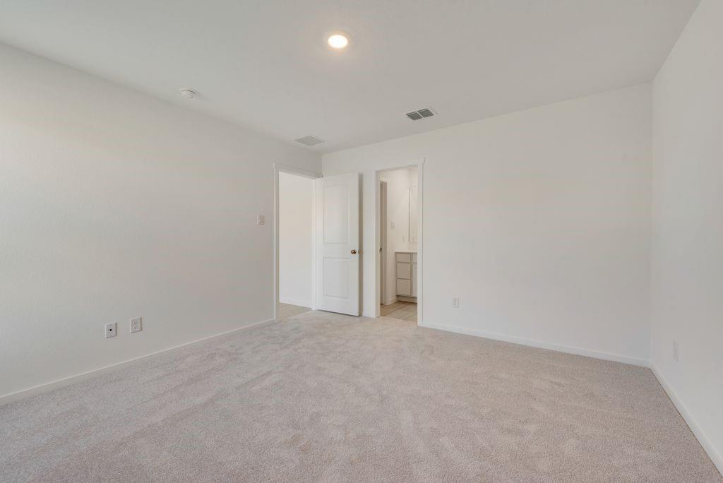 Ellington Woods - Residential