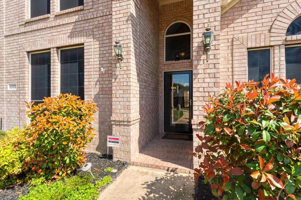 8300 Hillendale Drive
