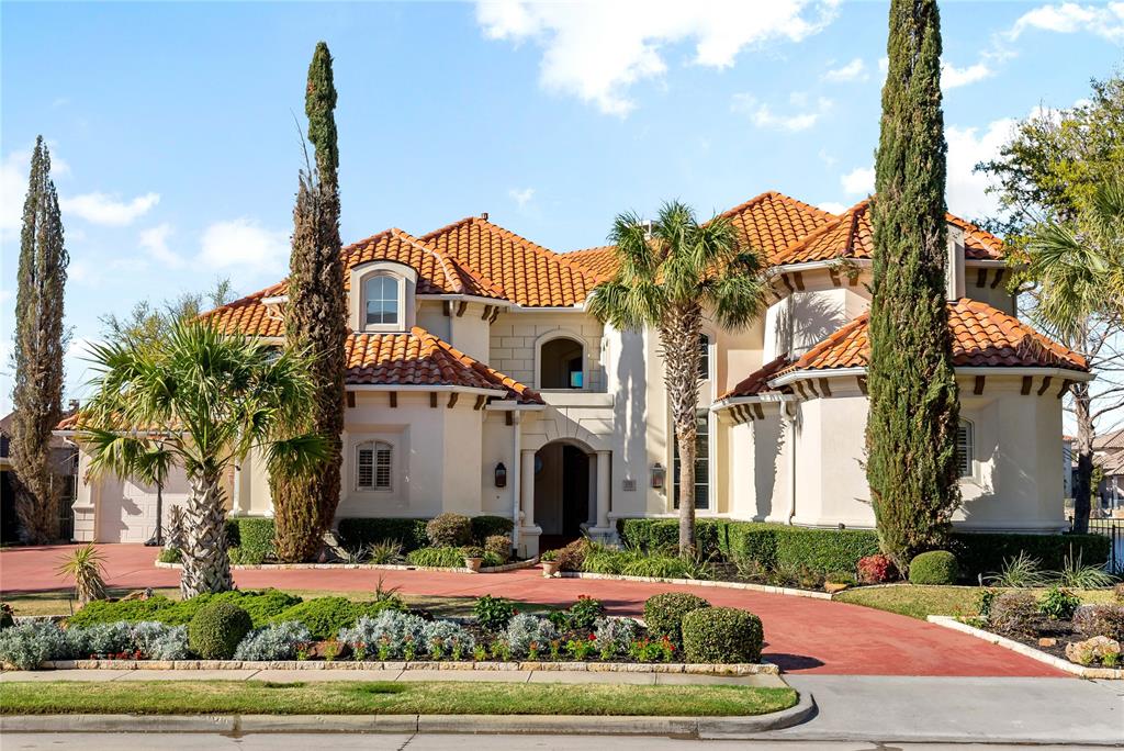 The Lakes On Legacy Drive Ph II - Residential