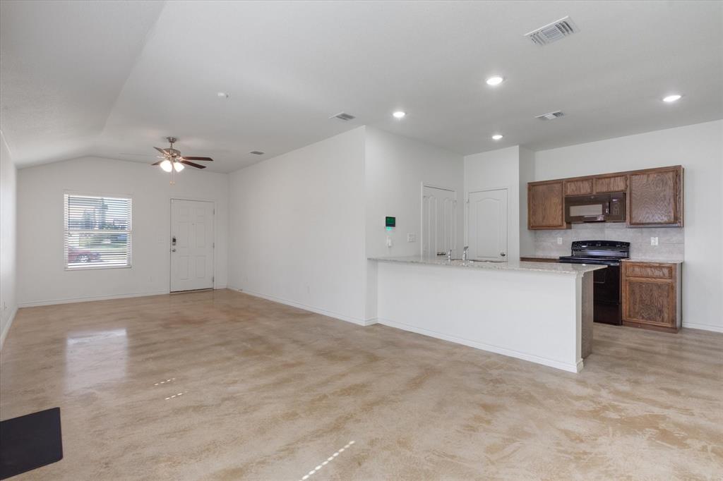 Summerfield - Residential Lease