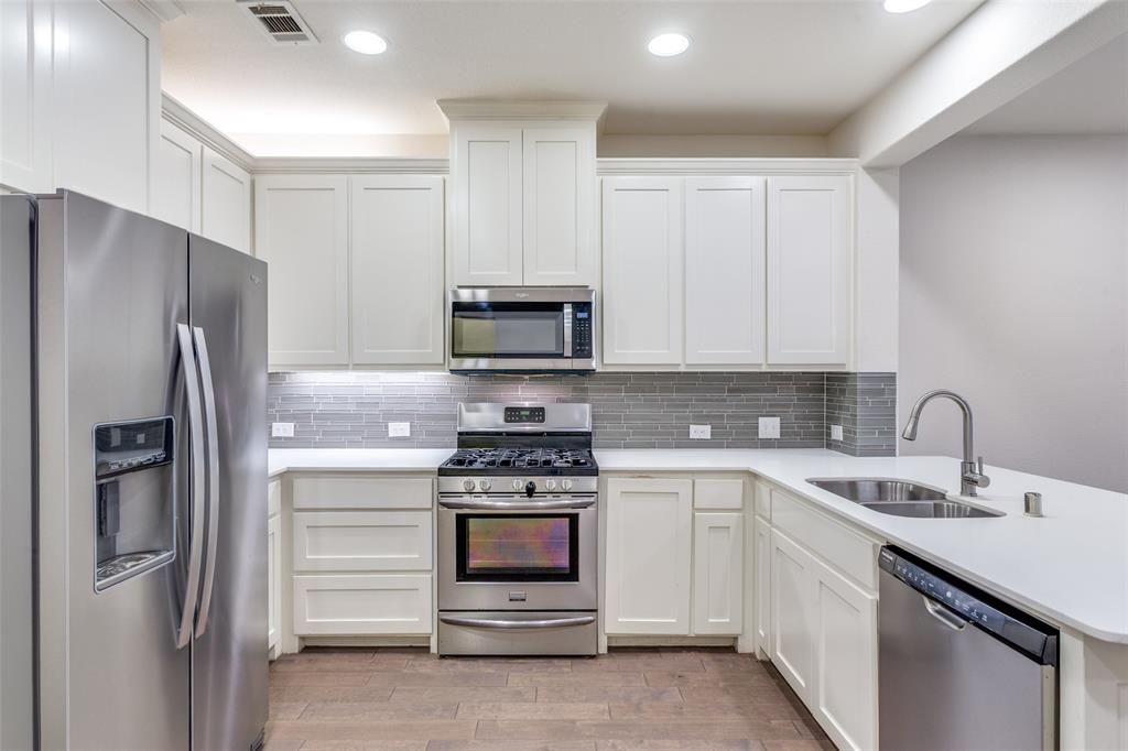 Viridian Village 1g - Residential Lease