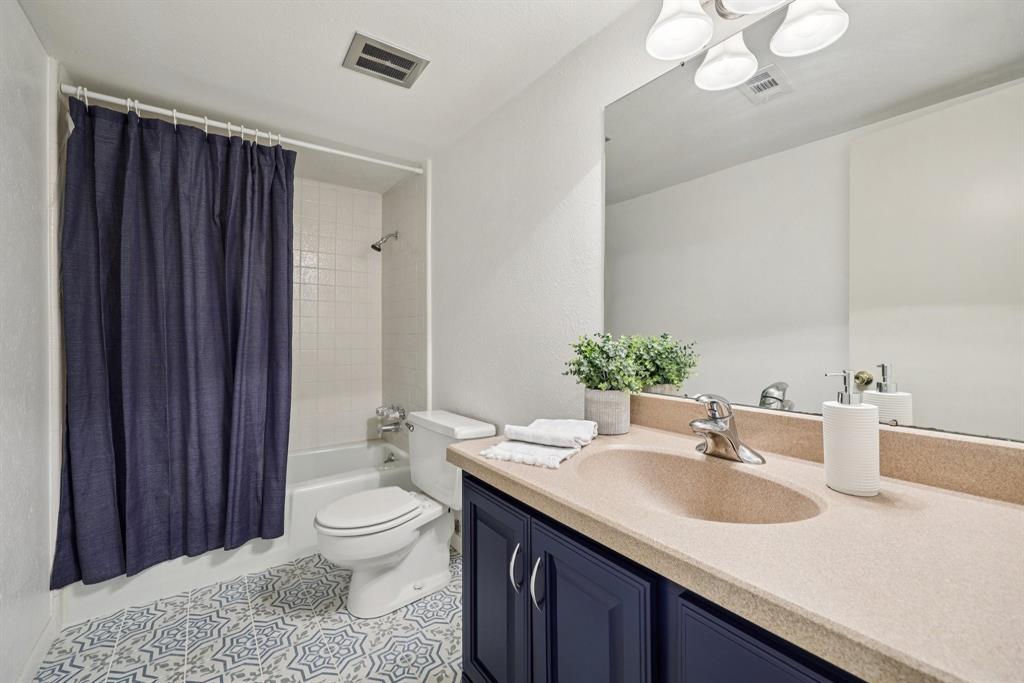 Forest Edge Condo Sub - Residential