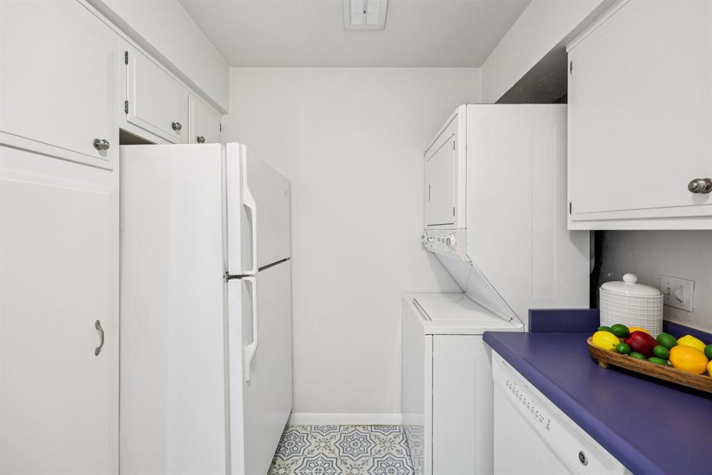 Forest Edge Condo Sub - Residential