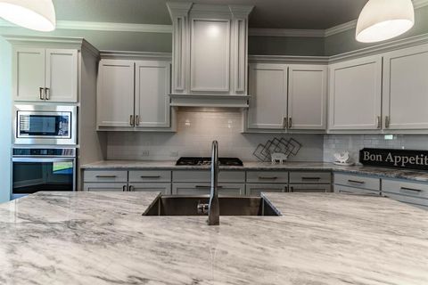 Tiny photo for 7407 Vicari Drive, Arlington, TX 76001 (MLS # 21101196)