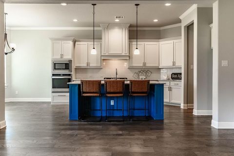 Tiny photo for 7407 Vicari Drive, Arlington, TX 76001 (MLS # 21101196)