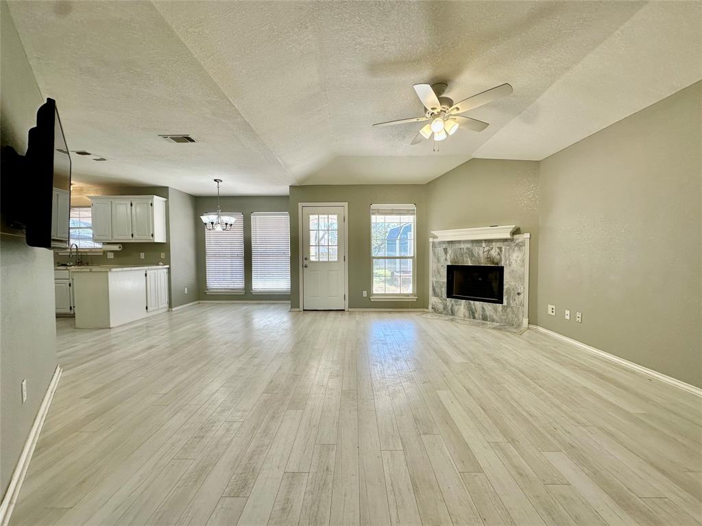 Casa Linda Rev - Residential