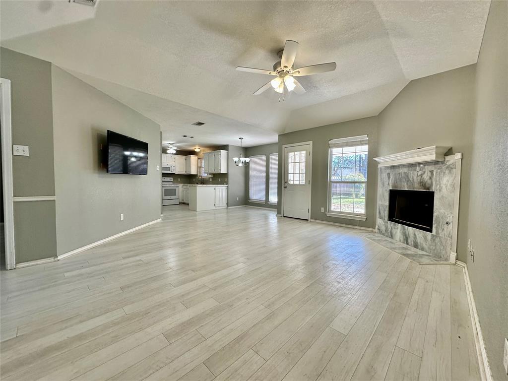 Casa Linda Rev - Residential