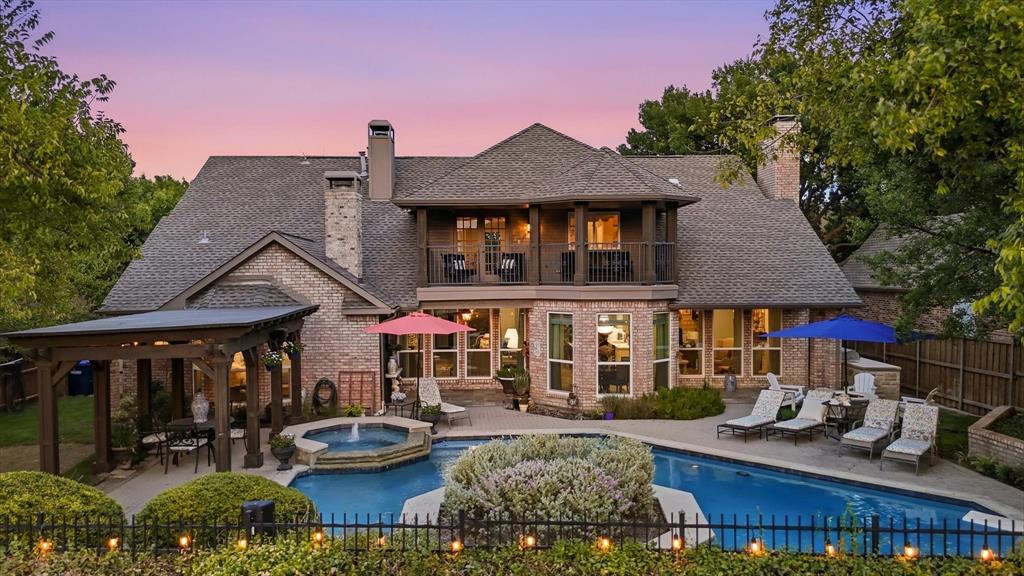 904 Hills Creek Drive