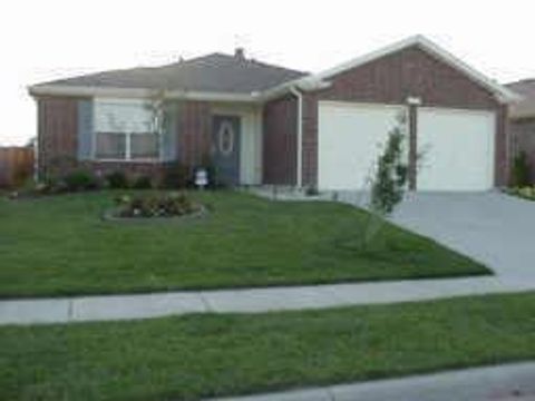 Photo of 307 Waterford Drive, Wylie, TX 75098 (MLS # 21314835)
