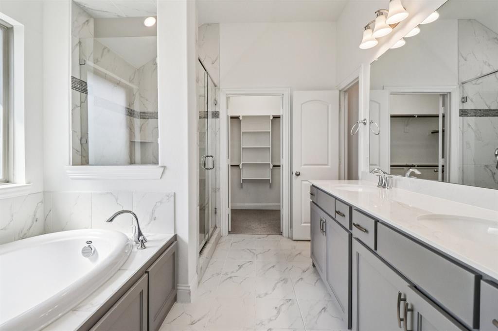 Mustang Lakes Ph Six - Residential