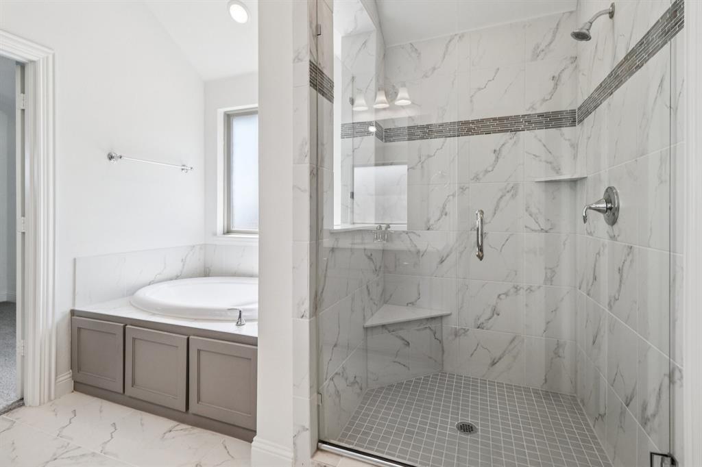 Mustang Lakes Ph Six - Residential