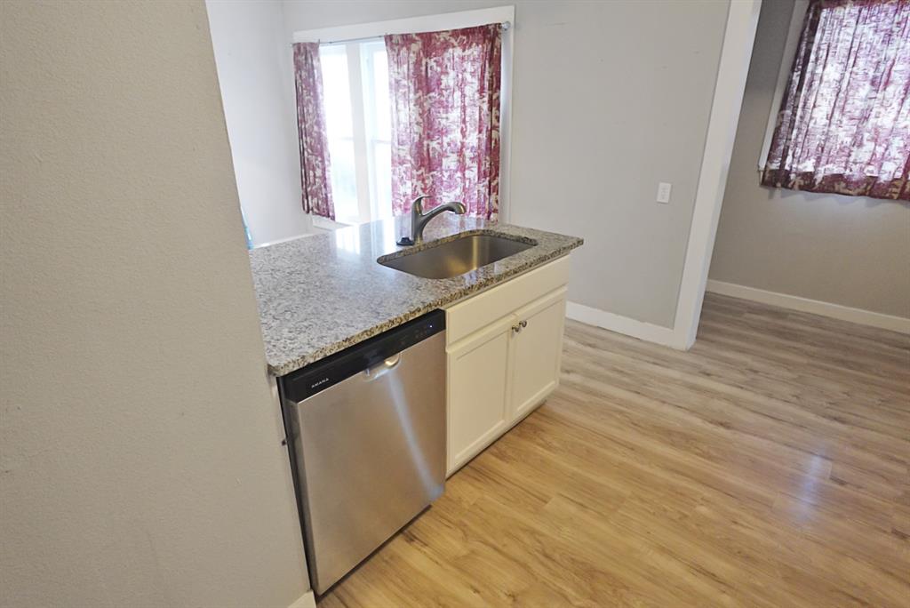 Central Deleon - Residential