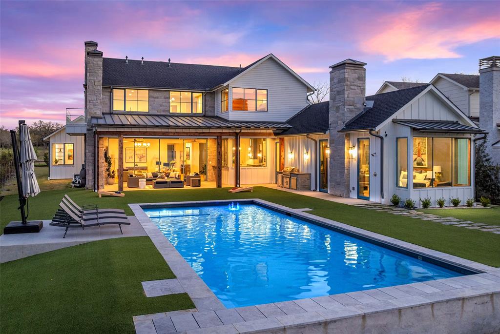 Long Cove - Residential