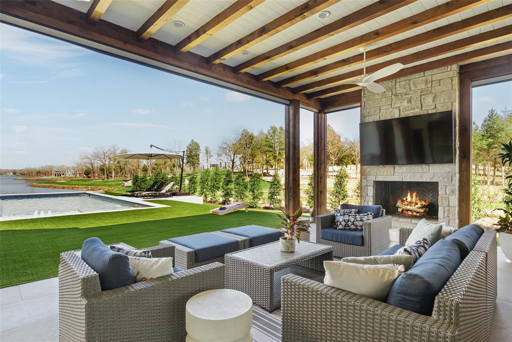 Long Cove - Residential