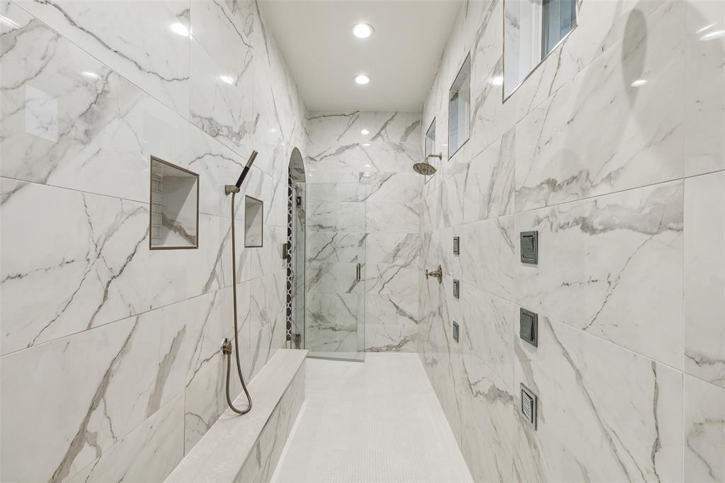 The Hills Of Kingswood - Residential