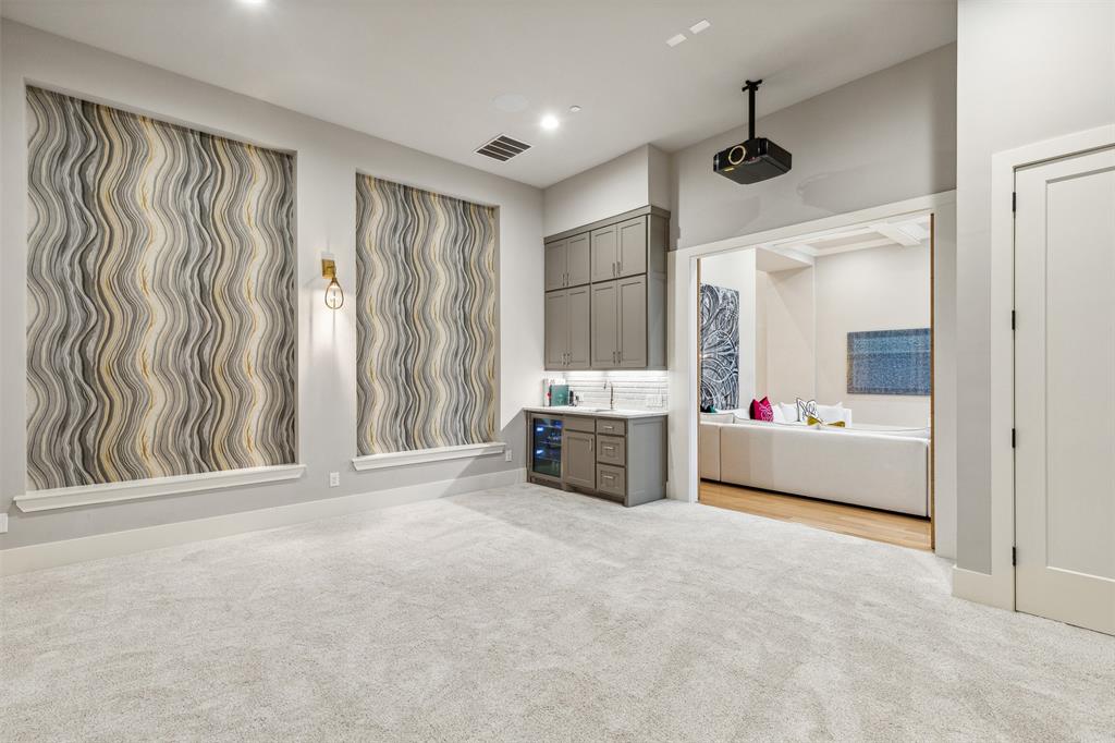 The Hills Of Kingswood - Residential