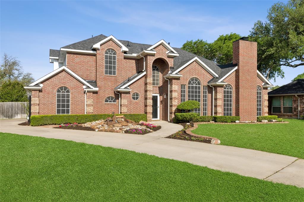 2733 Naples Drive