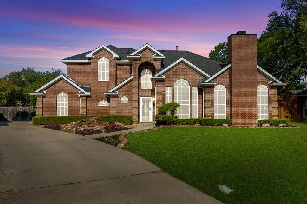 2733 Naples Drive