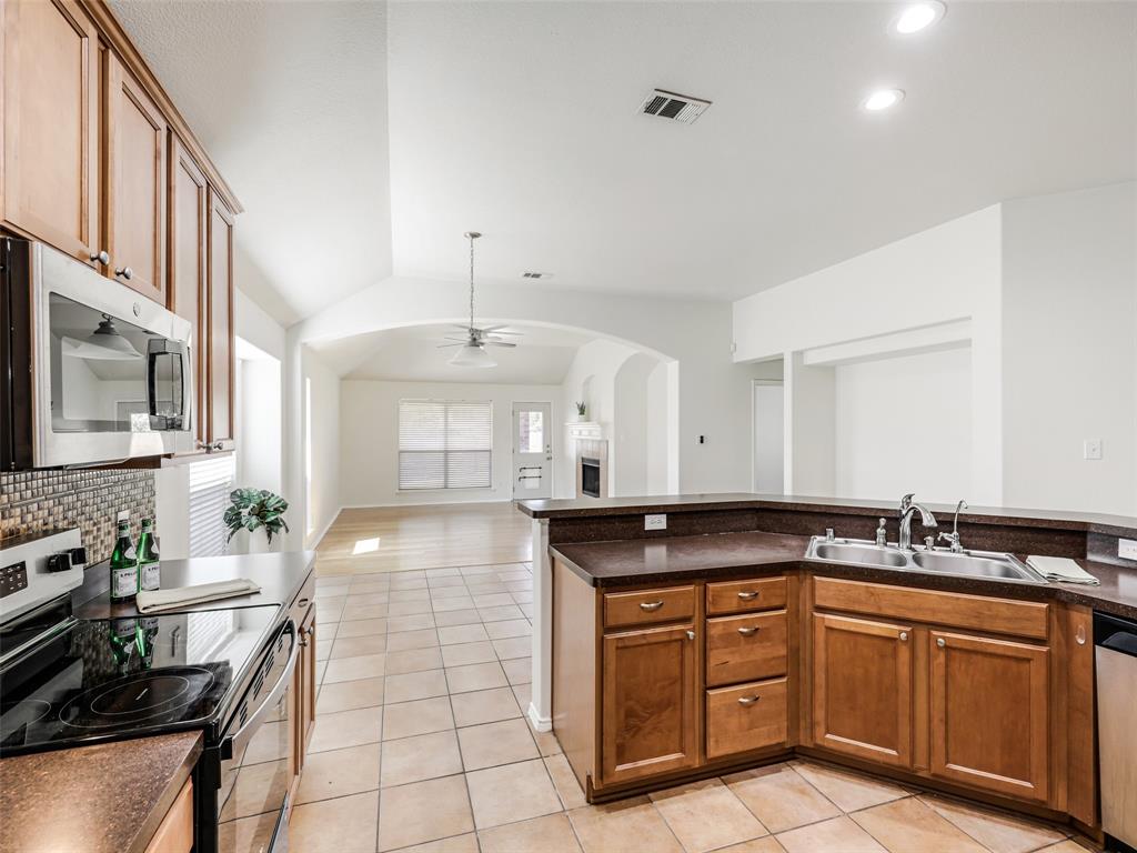414 Dartmoor Drive