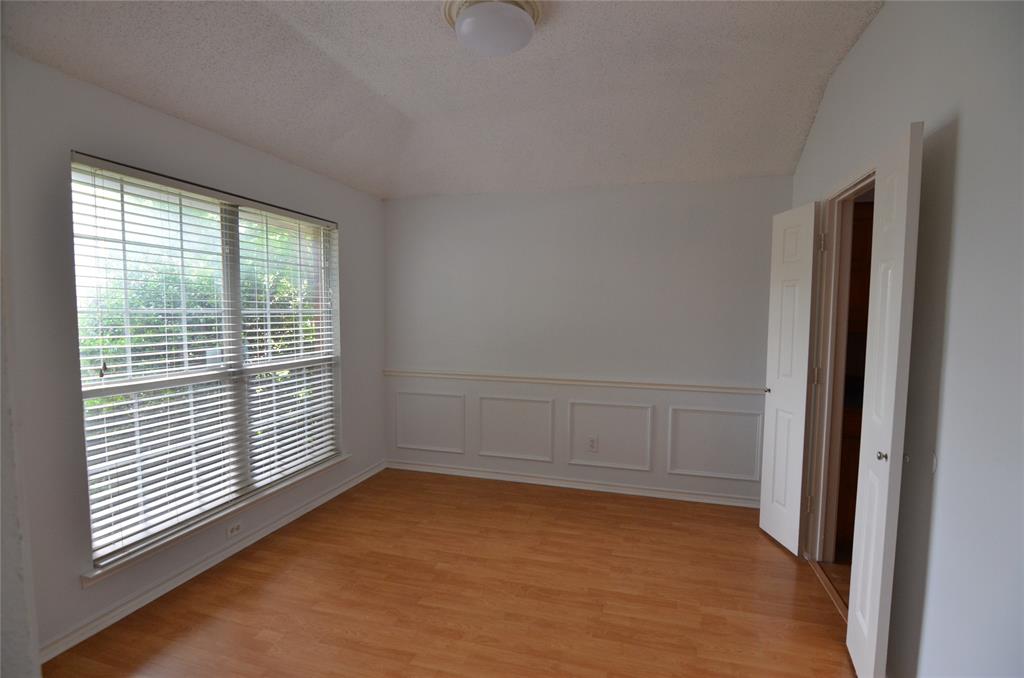 1408 Rosewood Lane