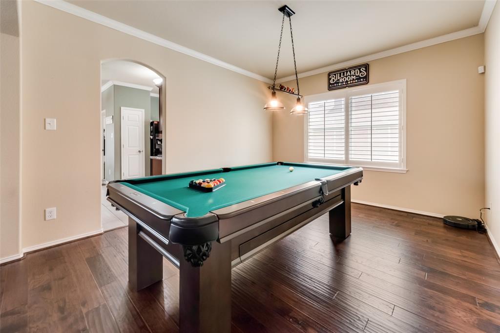 3806 Laurel Crossing Drive