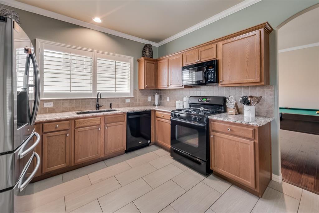 3806 Laurel Crossing Drive