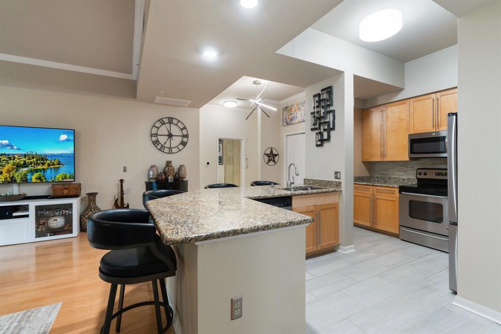 Renaissance On Turtle Creek Condo - Residential