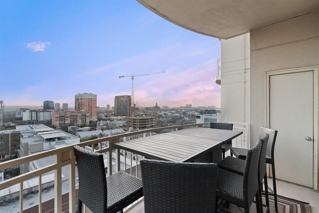 Renaissance On Turtle Creek Condo - Residential