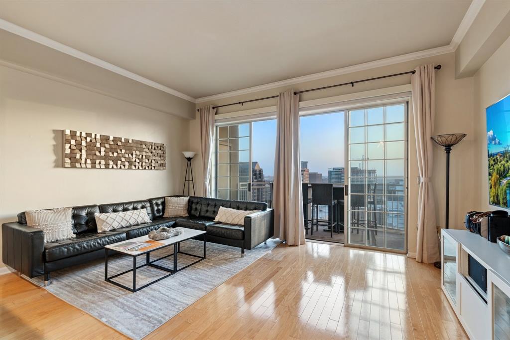 Renaissance On Turtle Creek Condo - Residential