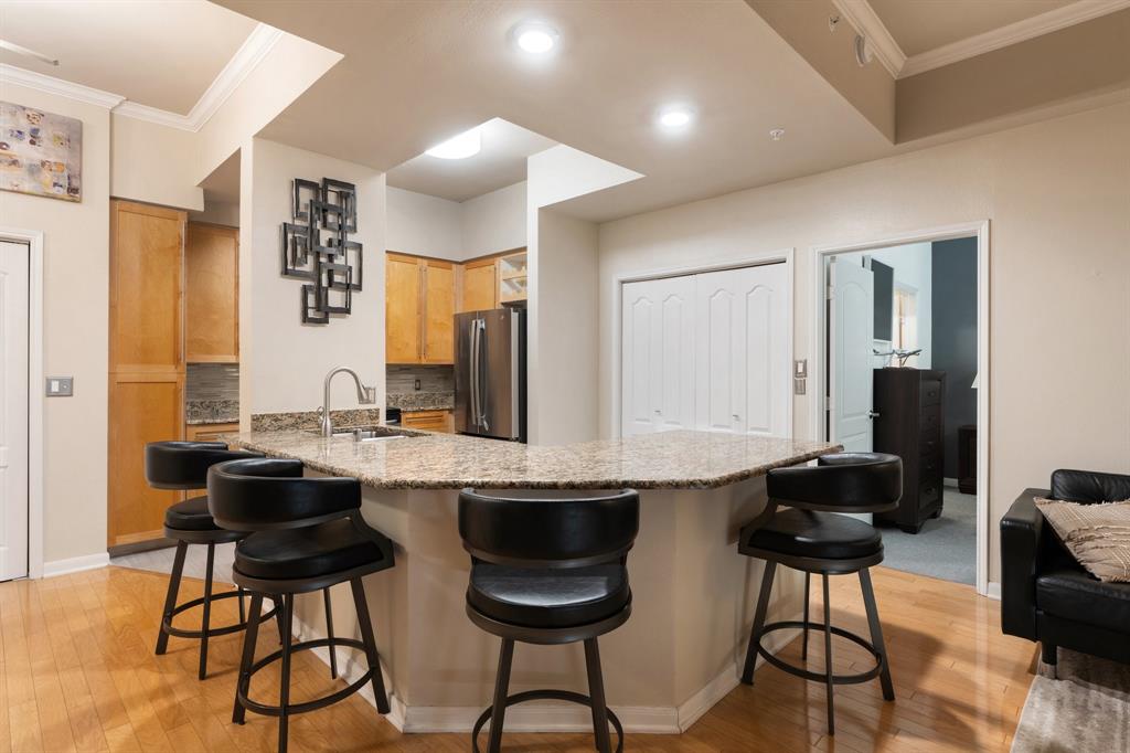 Renaissance On Turtle Creek Condo - Residential