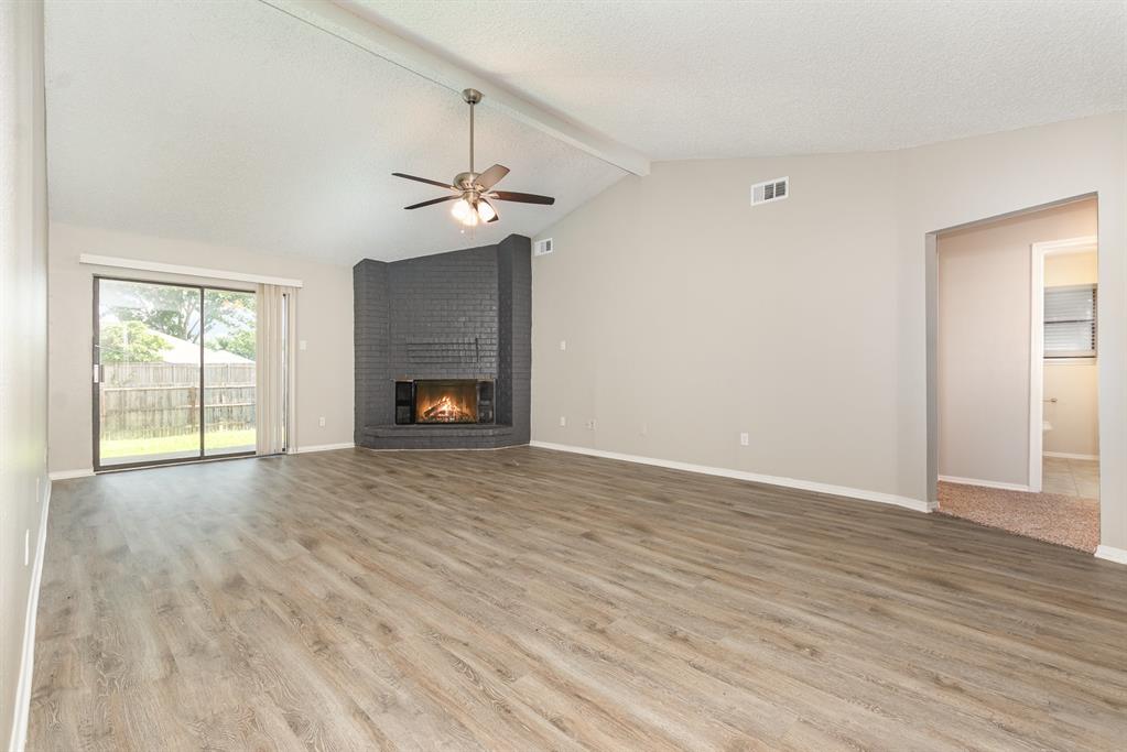 828 Whitehall Drive