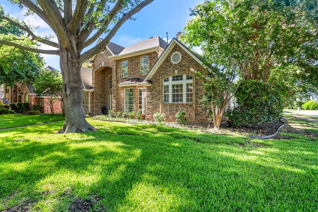 4228 Helmsley Lane