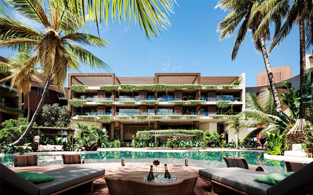 3 Bulevar Turistico del Este