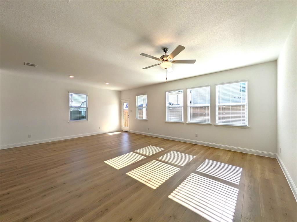 Madero - Residential Lease