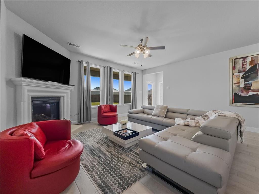 Anacapri Ph 1a - Residential Lease