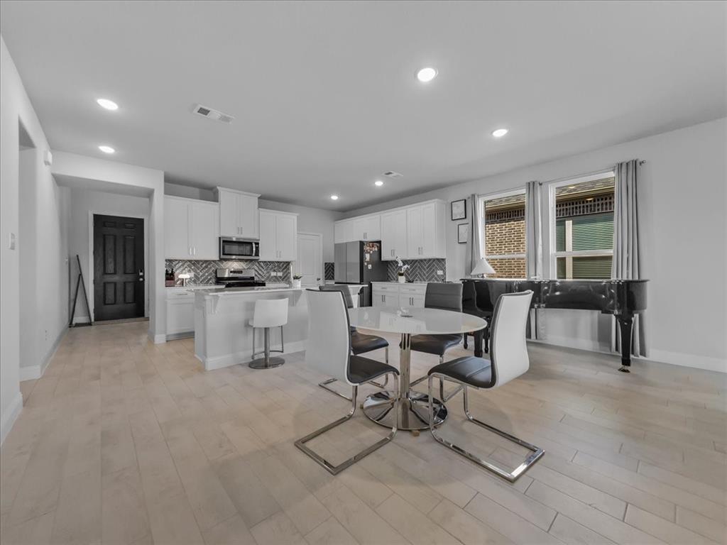 Anacapri Ph 1a - Residential Lease