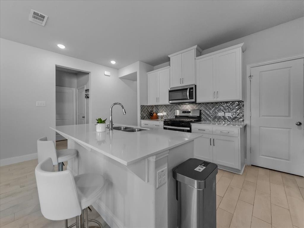 Anacapri Ph 1a - Residential Lease