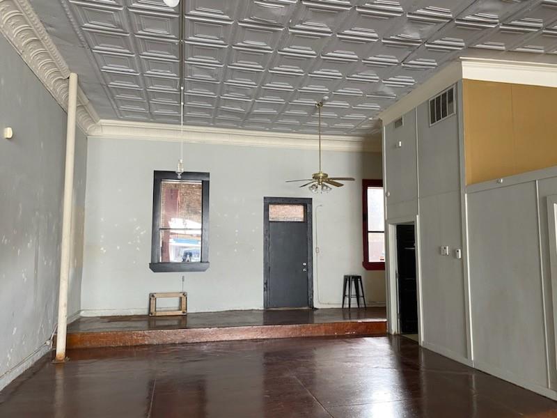 Wm Neill - Commercial Lease