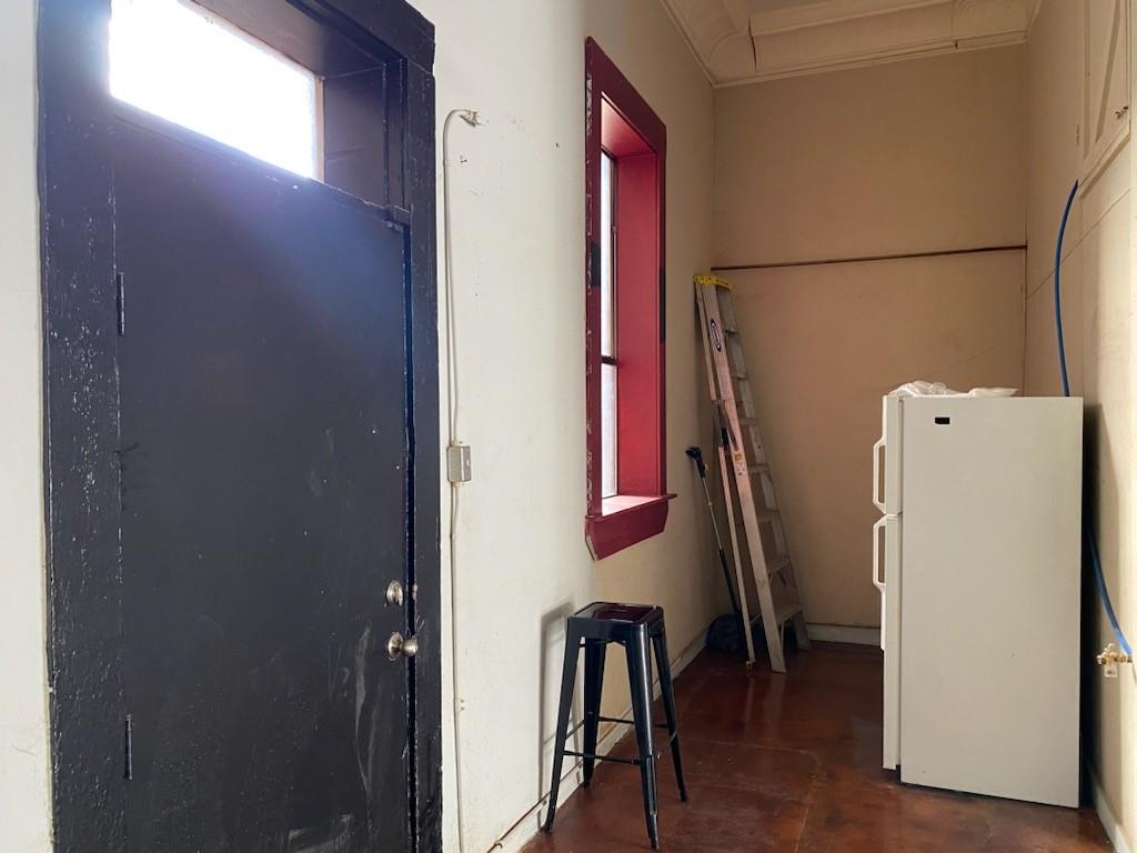 Wm Neill - Commercial Lease