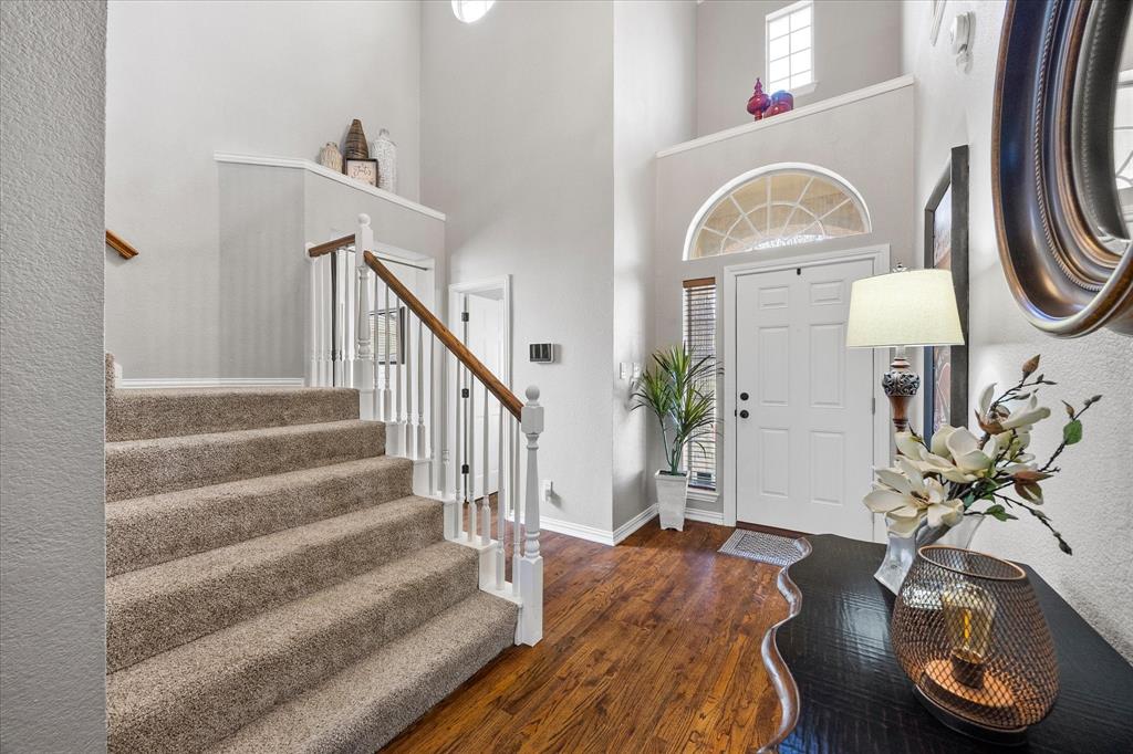 1125 Shores Boulevard